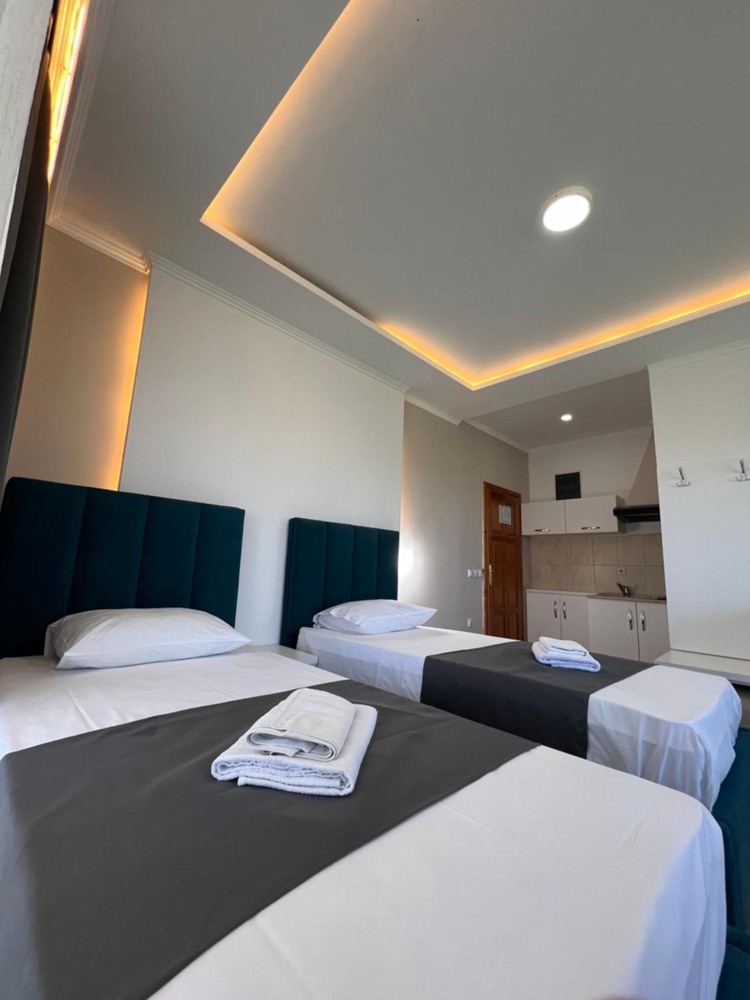 Apartments Fati & Flori Ulcinj Exterior foto